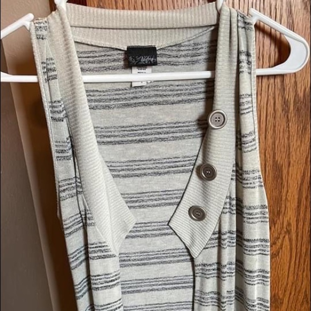 Daytrip tank cardigan